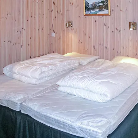 Beautiful In Sogndal With House Sea View Holiday home *